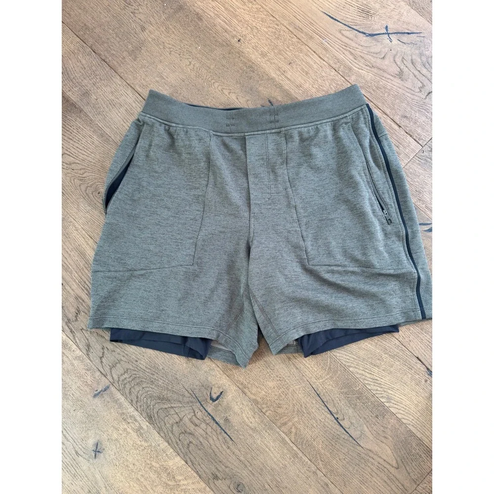Lululemon Men's T.H.E. Shorrts Lined Olive Green Size L